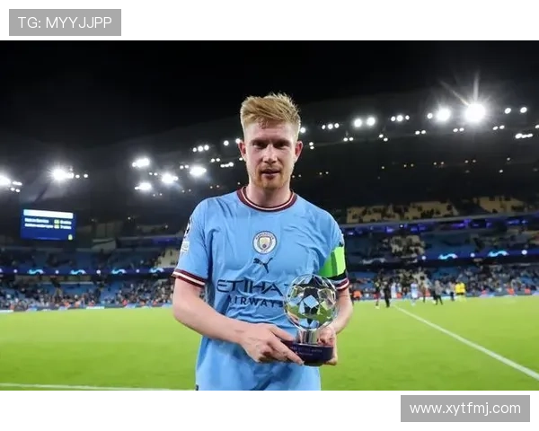 德布劳内如何通过进攻型中场角色主导比赛